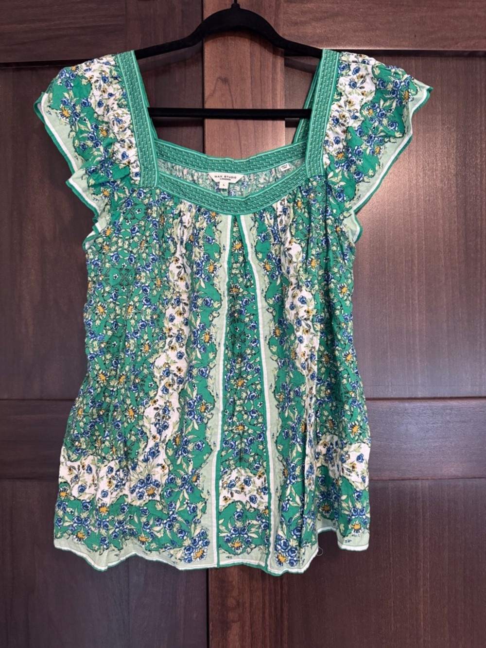 Max Studio Green Floral Flutter Sleeve Blouse